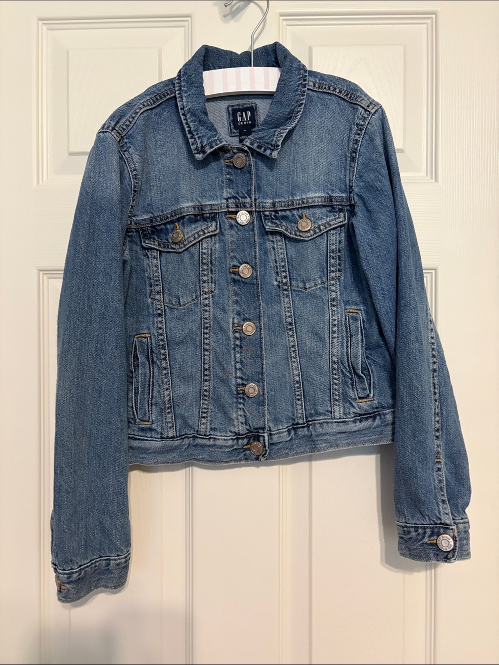 Gap girls jean jacket with snap buttons - Size XL